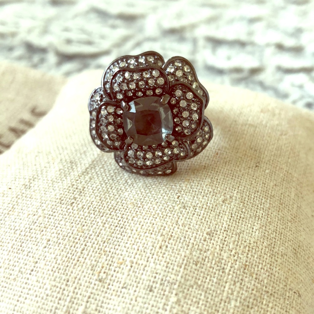 Stella & Dot Flower Ring